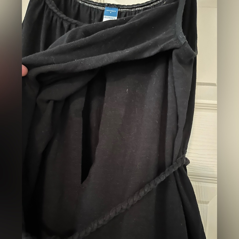 Old Navy Nursing and Maternity MIDI Dress - Picture 3 of 4